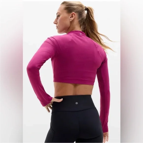 NWT Athleta Crosstrain Ultra Crop Top in Magenta - Picture 2 of 7